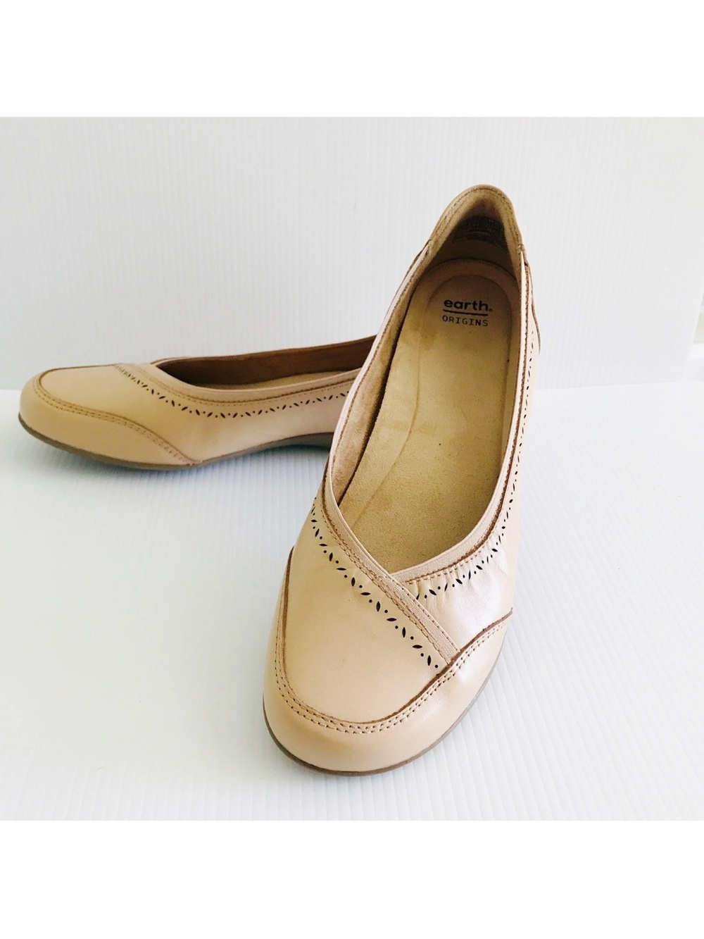 Earth Origins Flats Women's Size 11 Wide Beige Loafer Belder Betz Leather Shoes